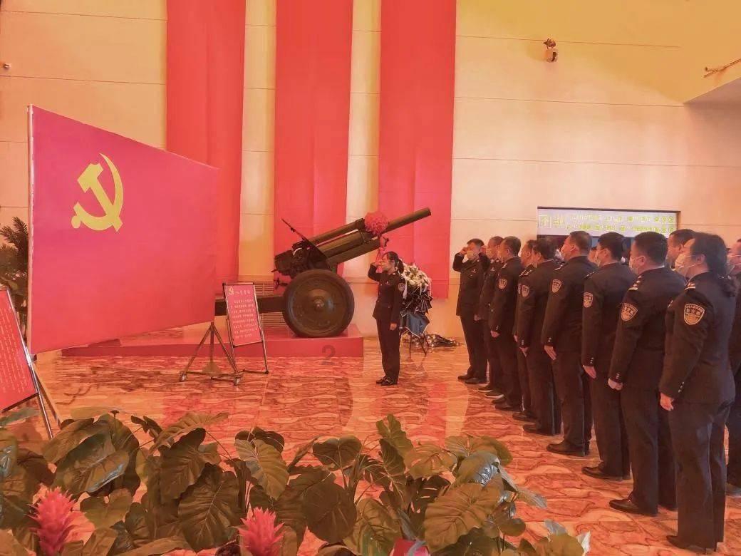 春联什么时候贴好？